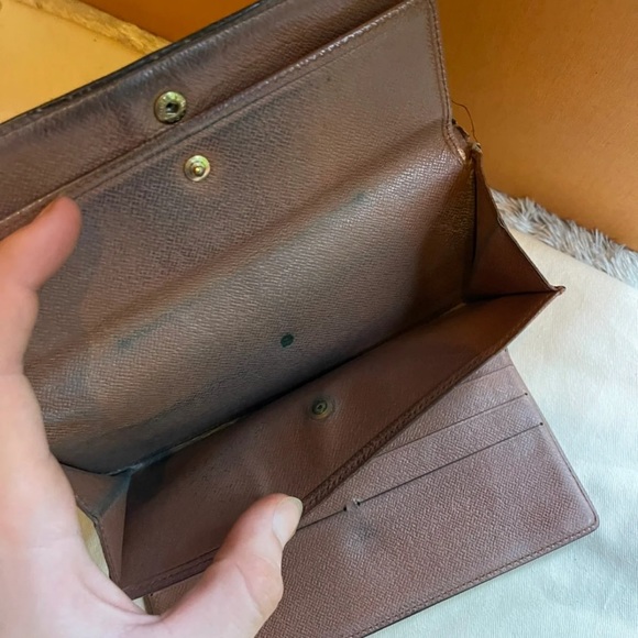 Louis Vuitton wallet - Picture 6 of 8